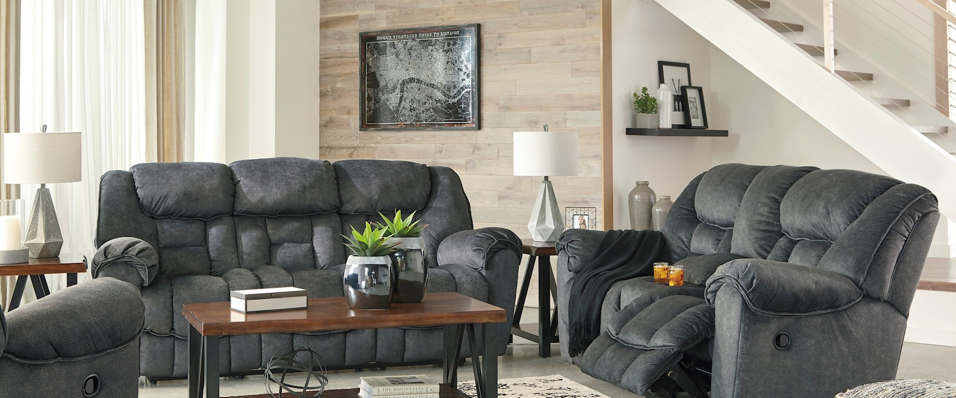 Reclining Living Room Group