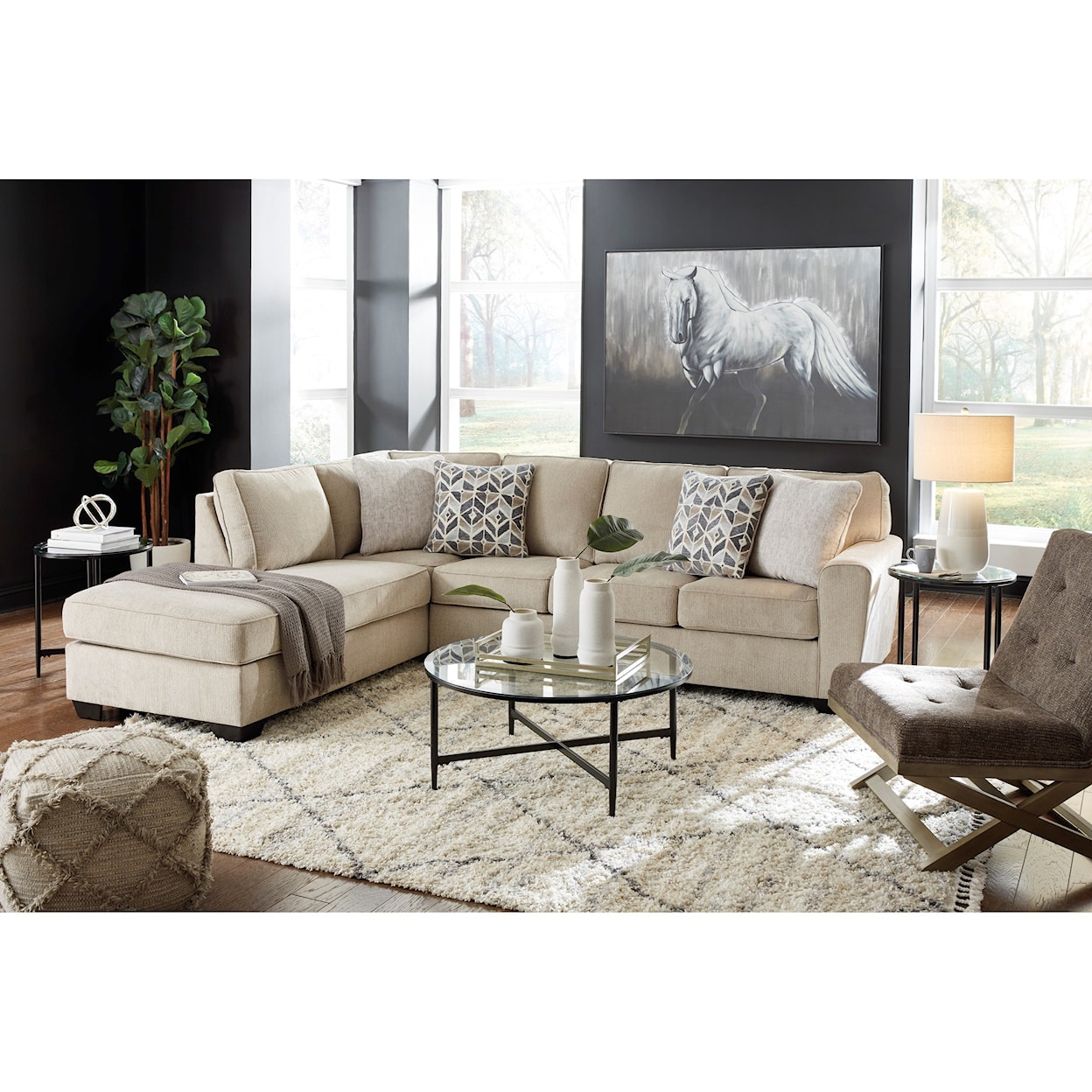 Signature Design by Ashley Furniture Decelle 2-Piece Sectional with Chaise