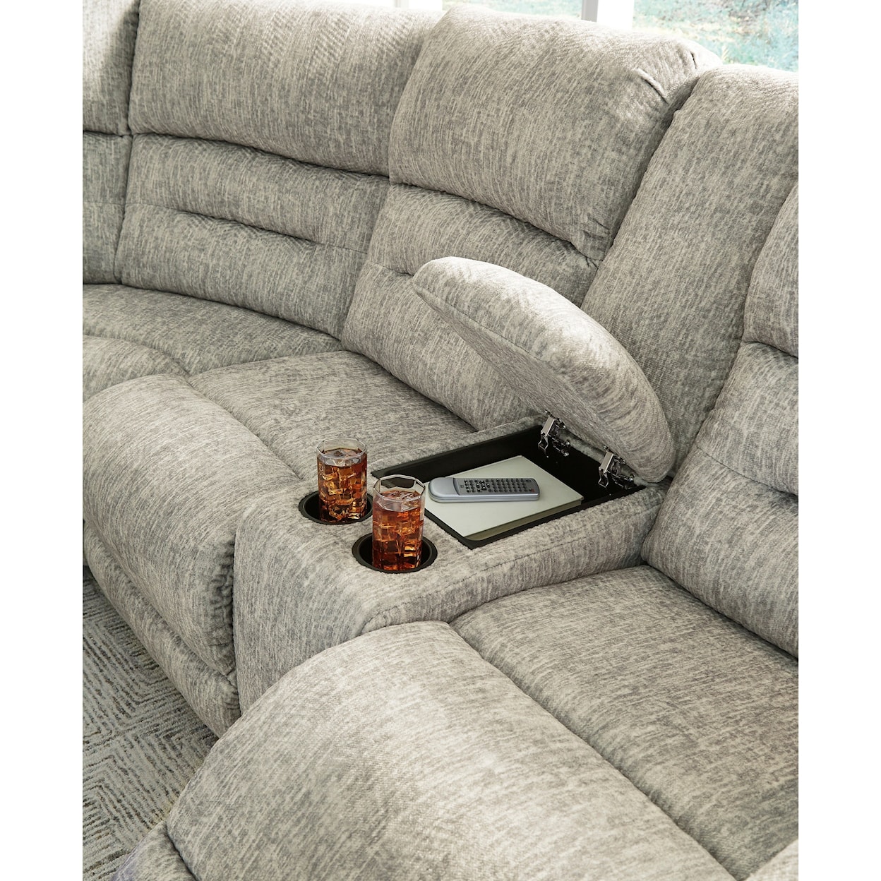 Signature Design by Ashley Family Den Power Reclining Sectional