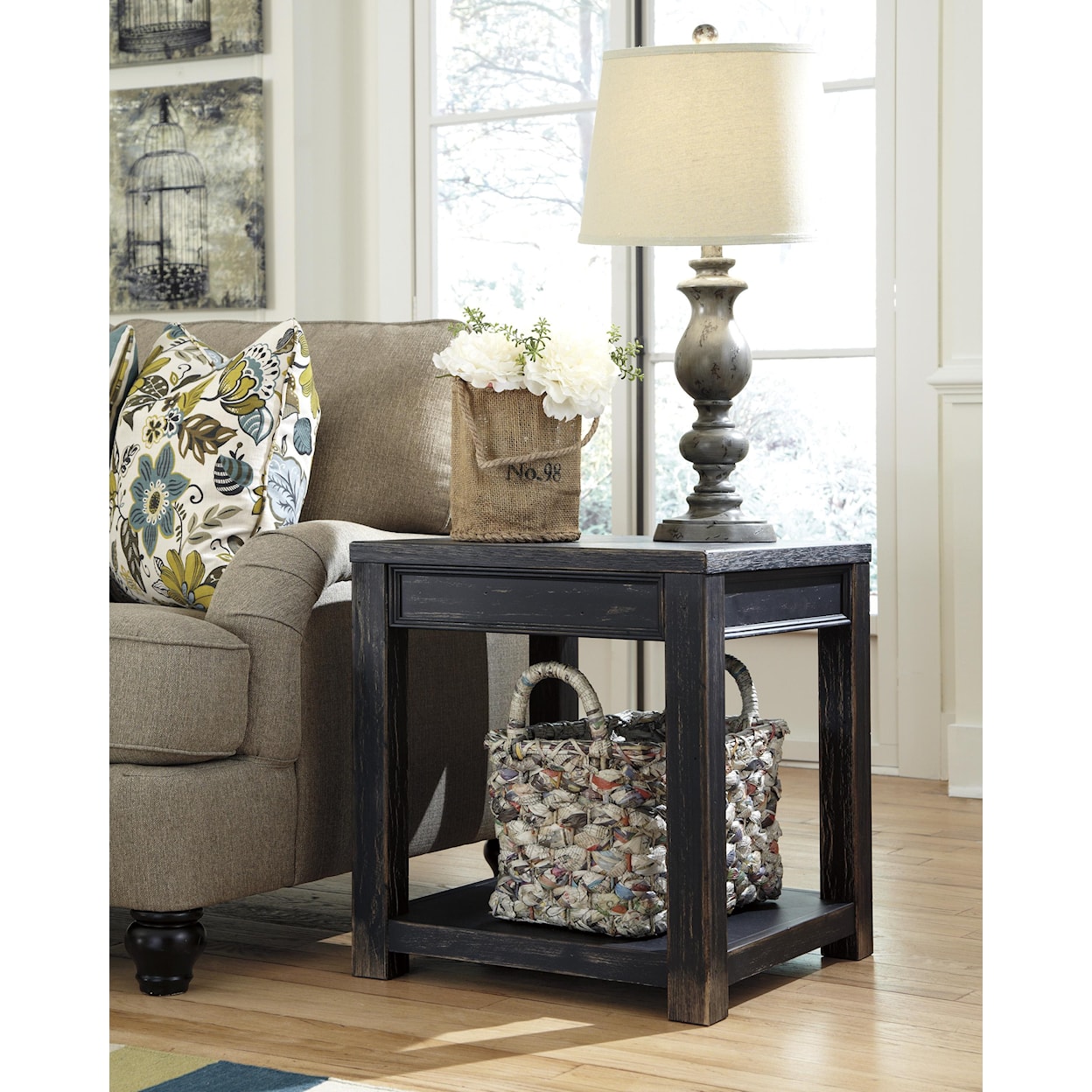 Signature Design by Ashley Furniture Gavelston Square End Table
