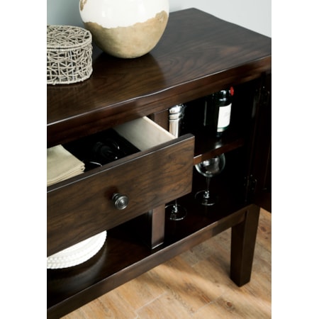 Dining Room Server