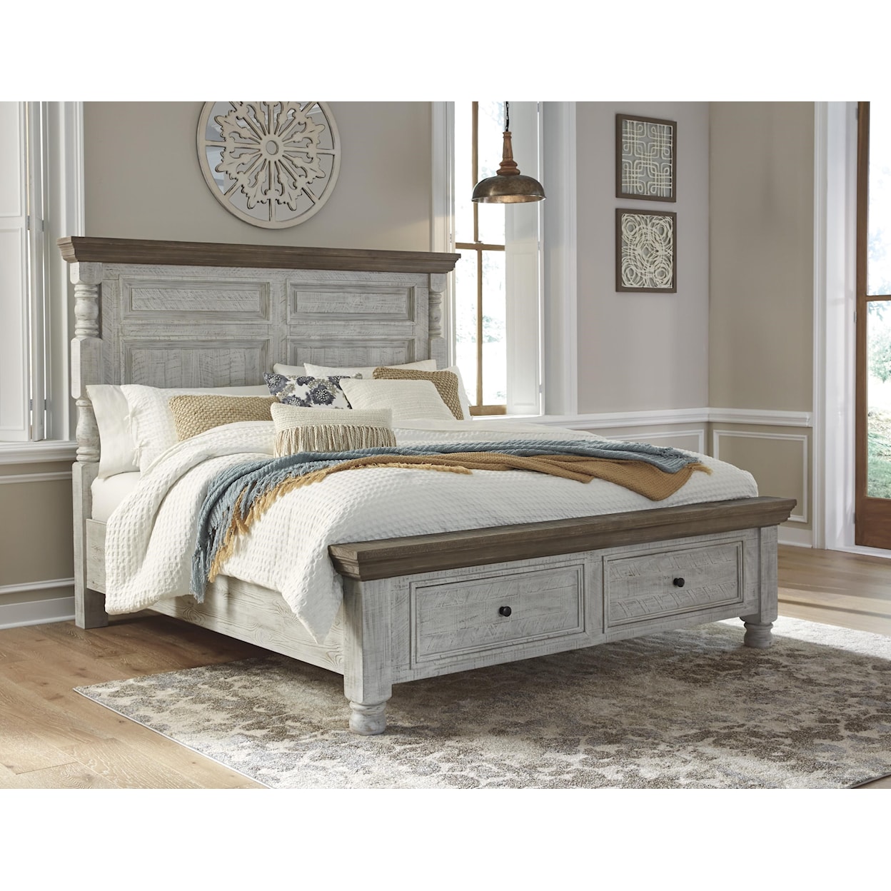 Signature Design by Ashley Havalance Queen Bed with Storage