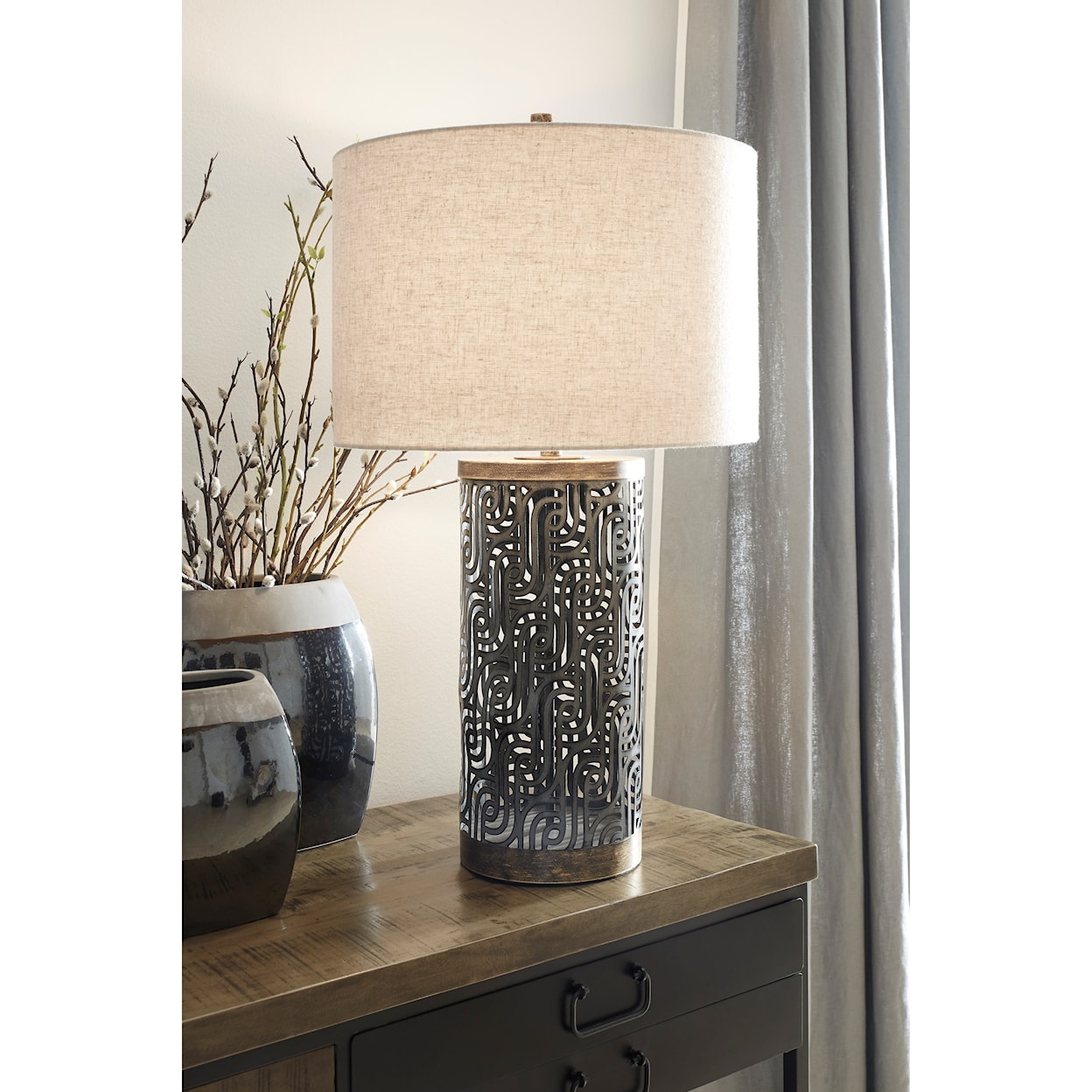 Benchcraft Lamps - Contemporary Dayo Gray/Gold Metal Table Lamp