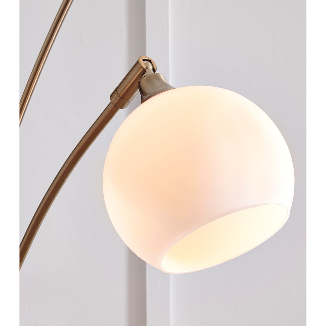 Signature Lamps - Contemporary Taliya Champagne/White Metal Arc Lamp