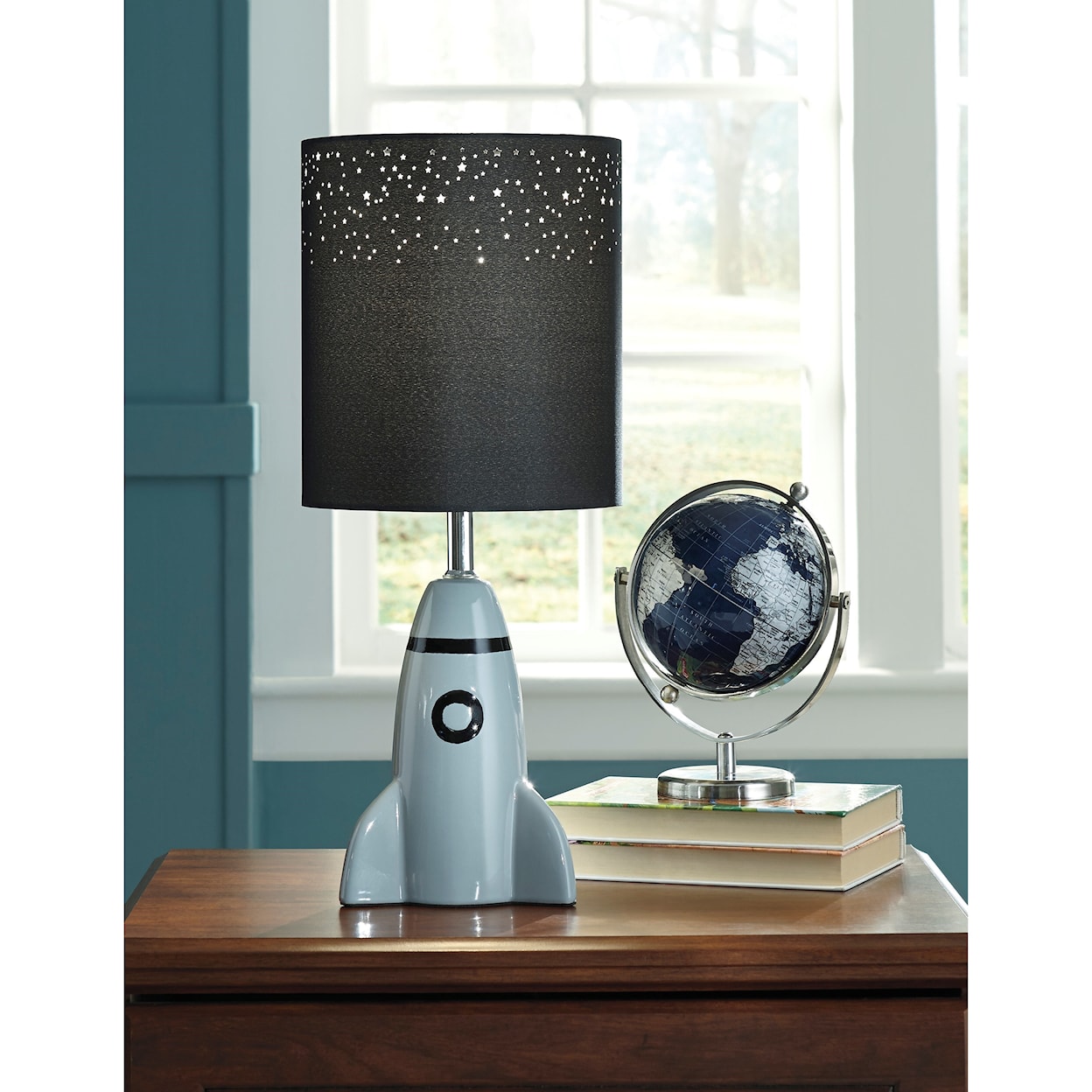 Signature Design by Ashley Lamps - Youth Cale Gray/Black Ceramic Table Lamp