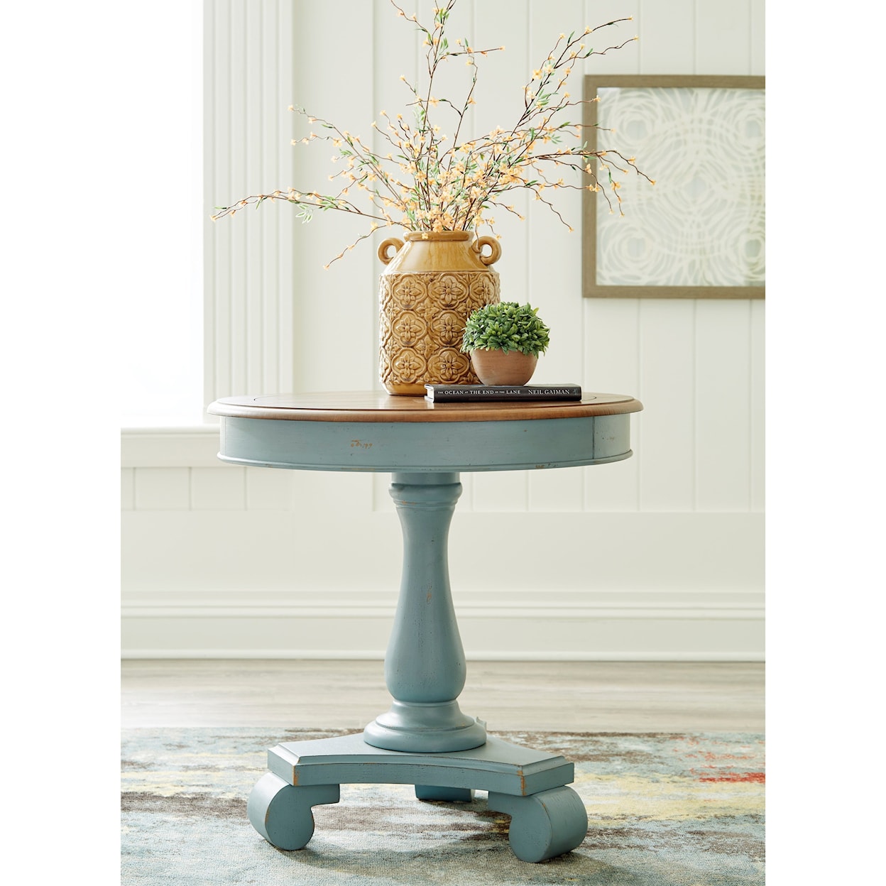 Signature Design by Ashley Furniture Mirimyn Accent Table