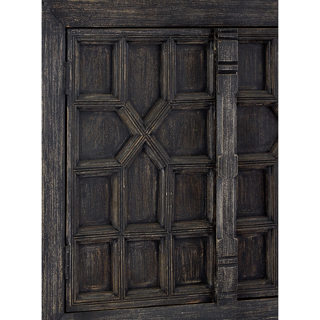 Signature Design Roseworth Accent Cabinet