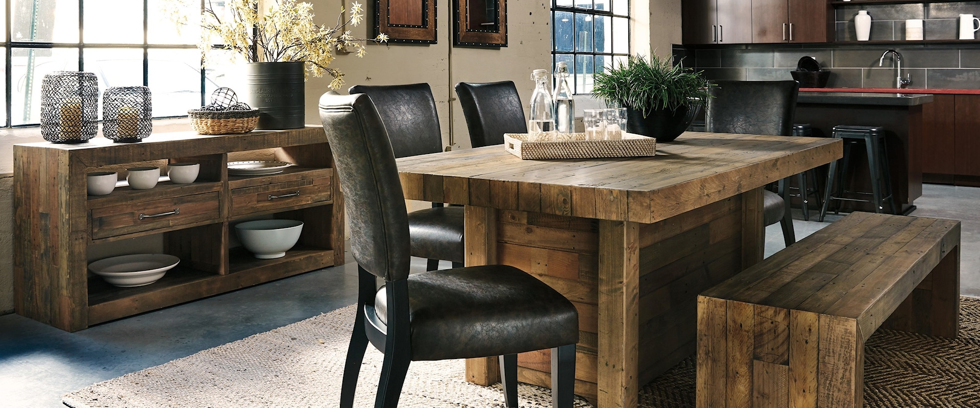 Casual Dining Room Group