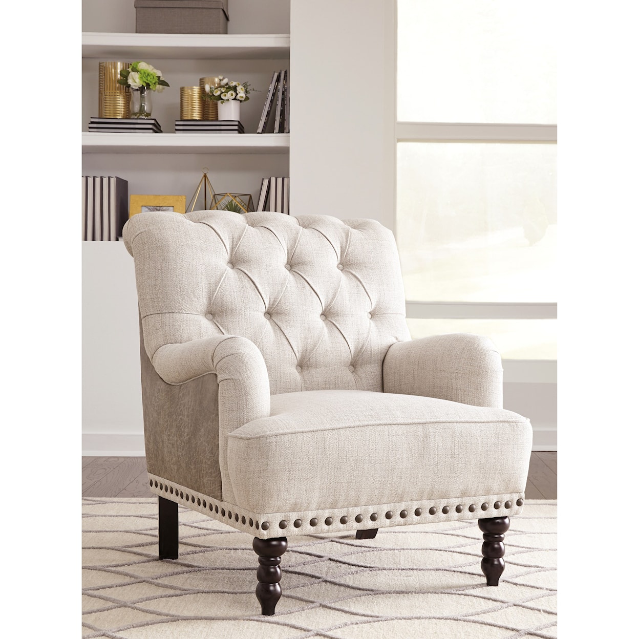 Benchcraft Tartonelle Traditional Accent Chair