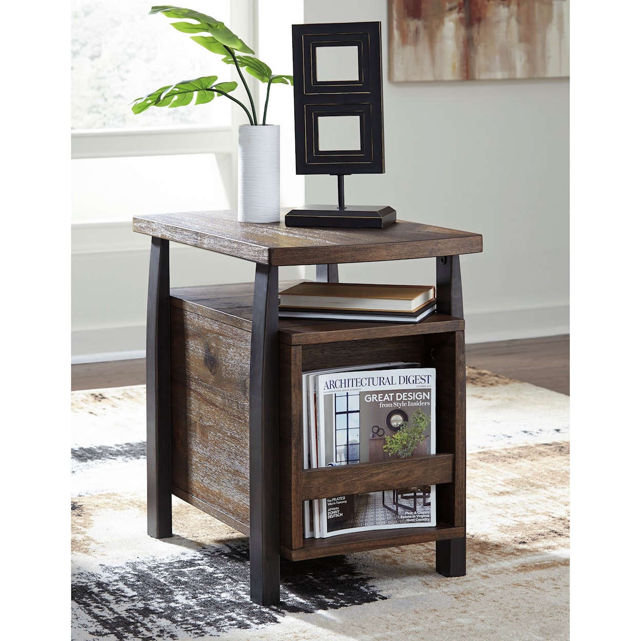 Signature Design Vailbry Chair Side End Table