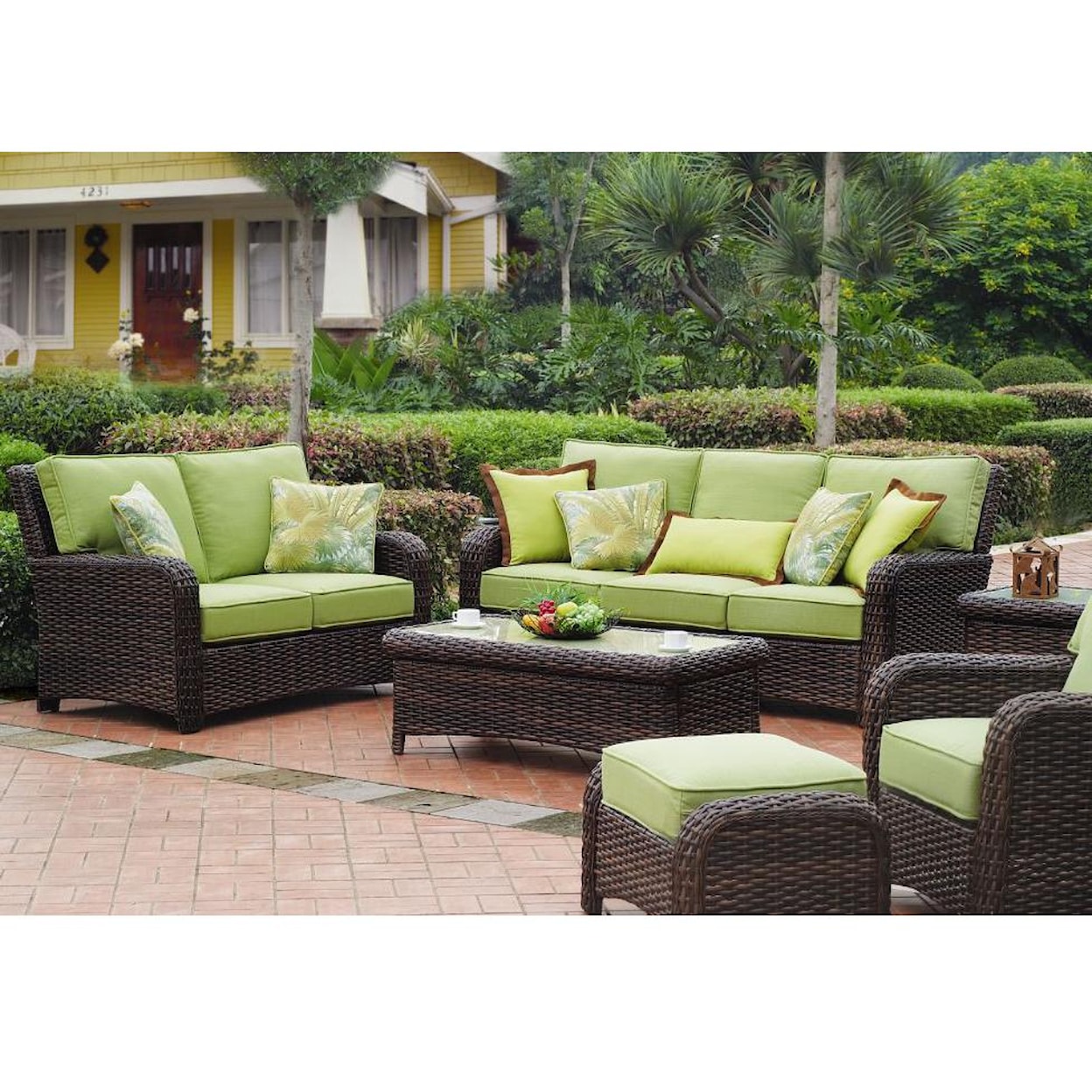 South Sea Outdoor Living St Tropez Loveseat