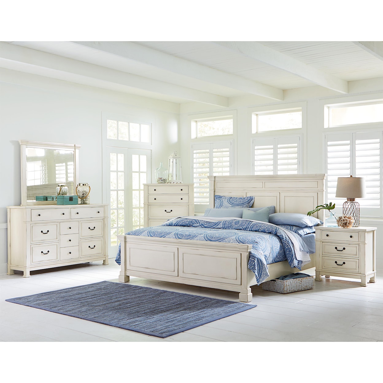 Standard Furniture Chesapeake Bay Queen Bedroom Group