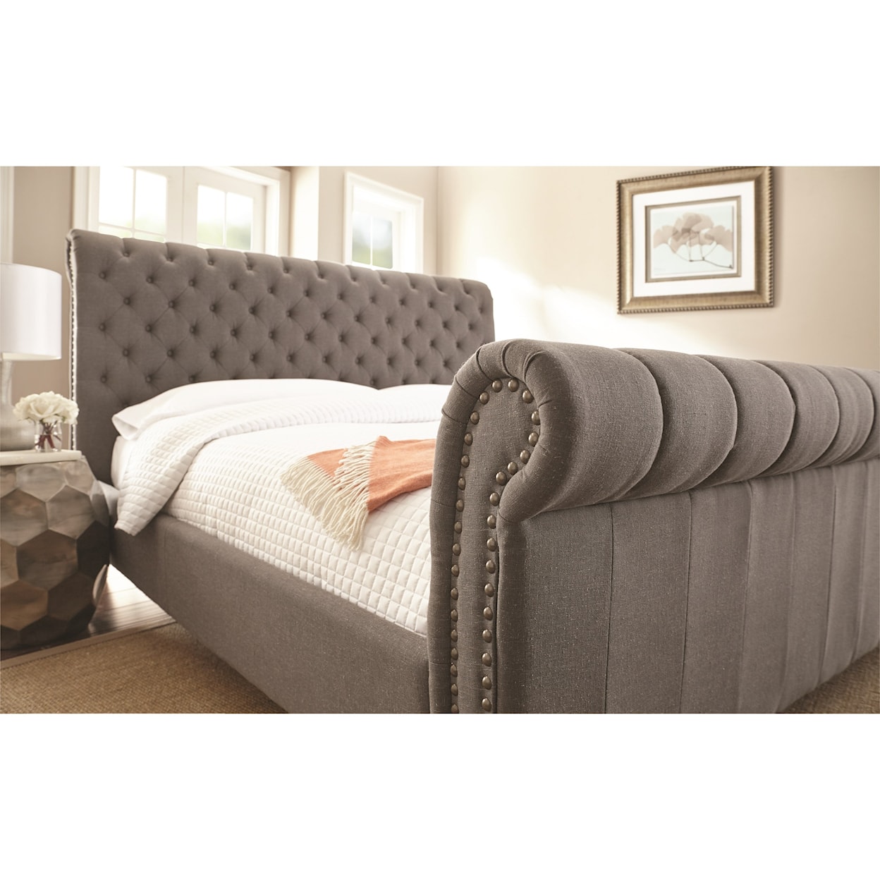 Prime Swanson King Upholstered Sleigh Bed