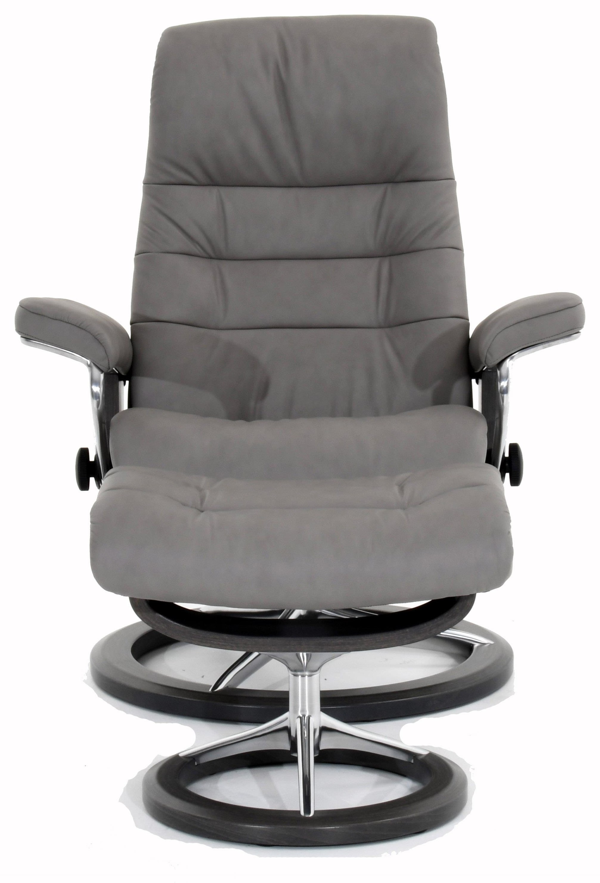 Medium Chair with Signature Base