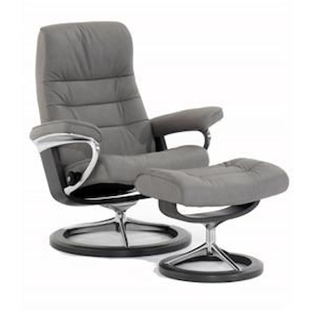 Medium Chair with Signature Base