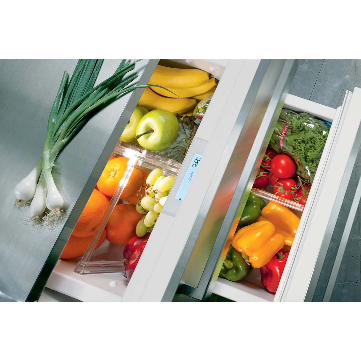 Sub-Zero Integrated Refrigeration 24" Refrigerator Drawer