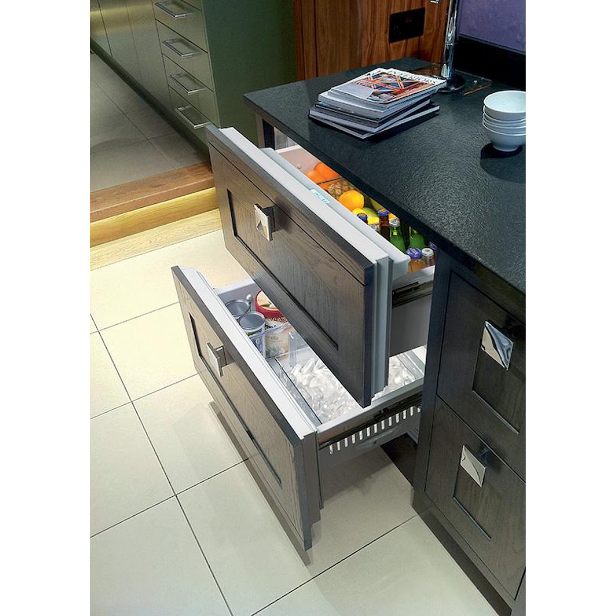 Sub-Zero Integrated Refrigeration 36" Combination Drawer