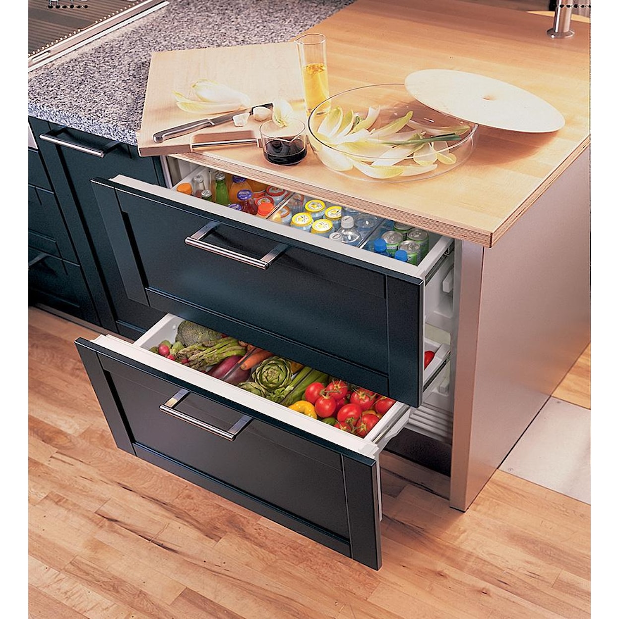 Sub-Zero Integrated Refrigeration 36" Refrigerator Drawer