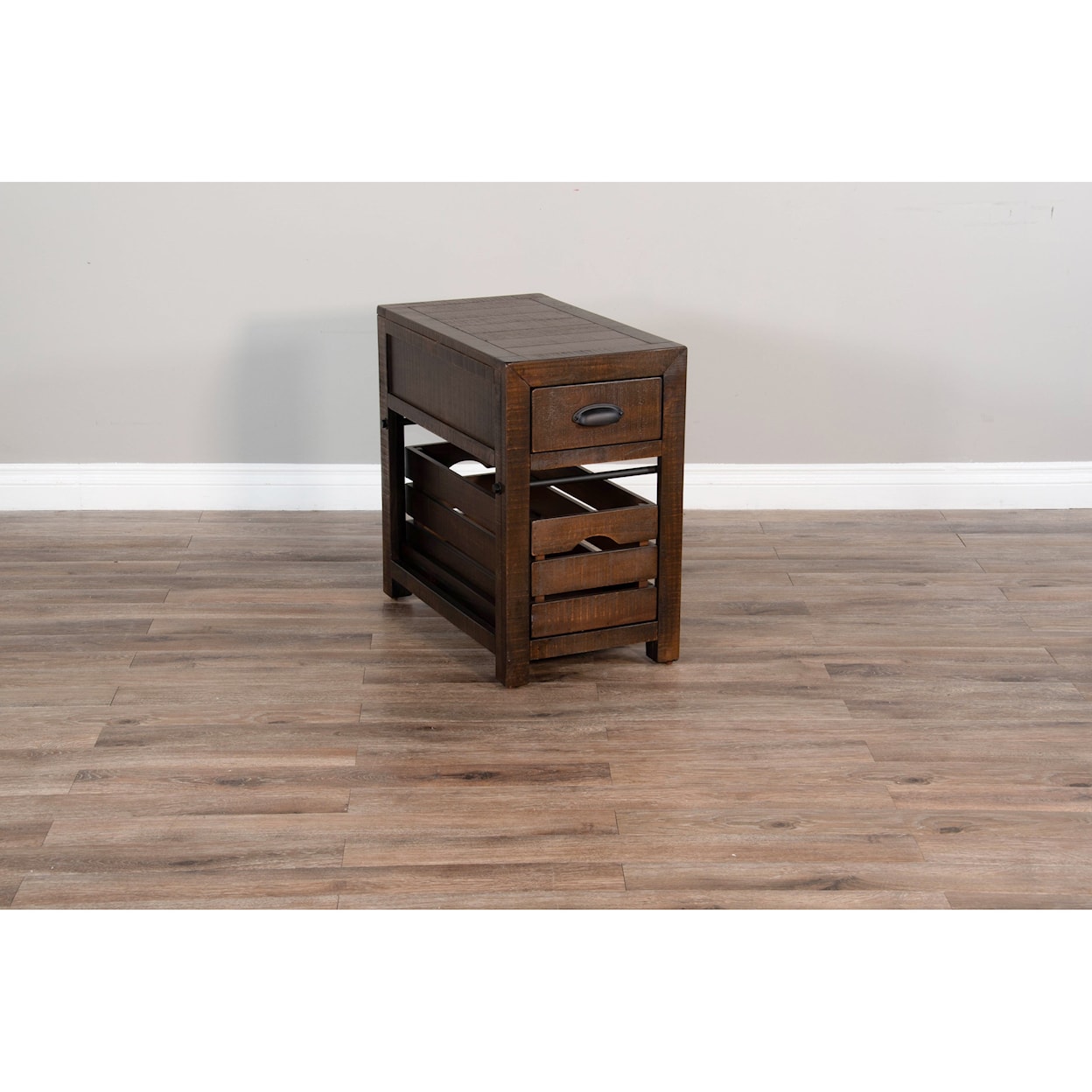 Sunny Designs Homestead Chair Side Table