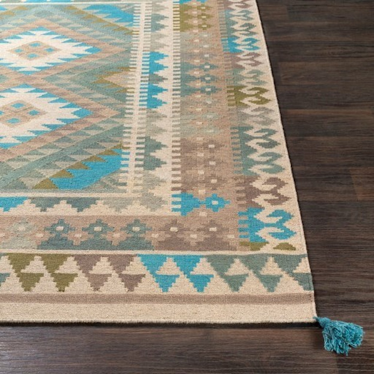 Surya Adia 5' x 7'6" Rug