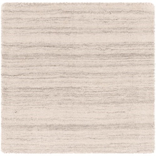 5' x 7'6" Rug