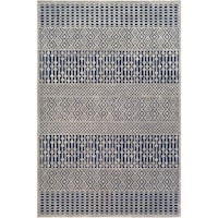 2' x 2'11" Rug