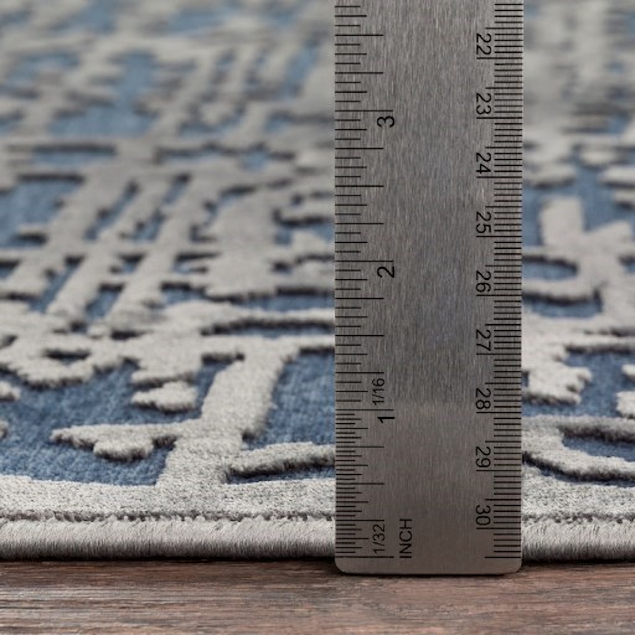 Surya Aesop 5'3" x 7'3" Rug