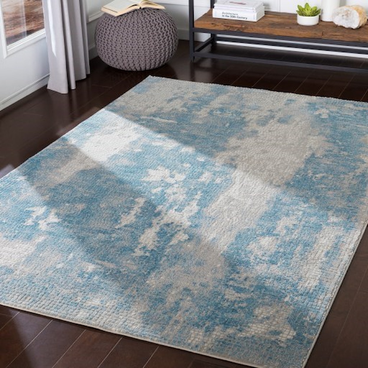 Surya Aisha 6'7" x 9'6" Rug