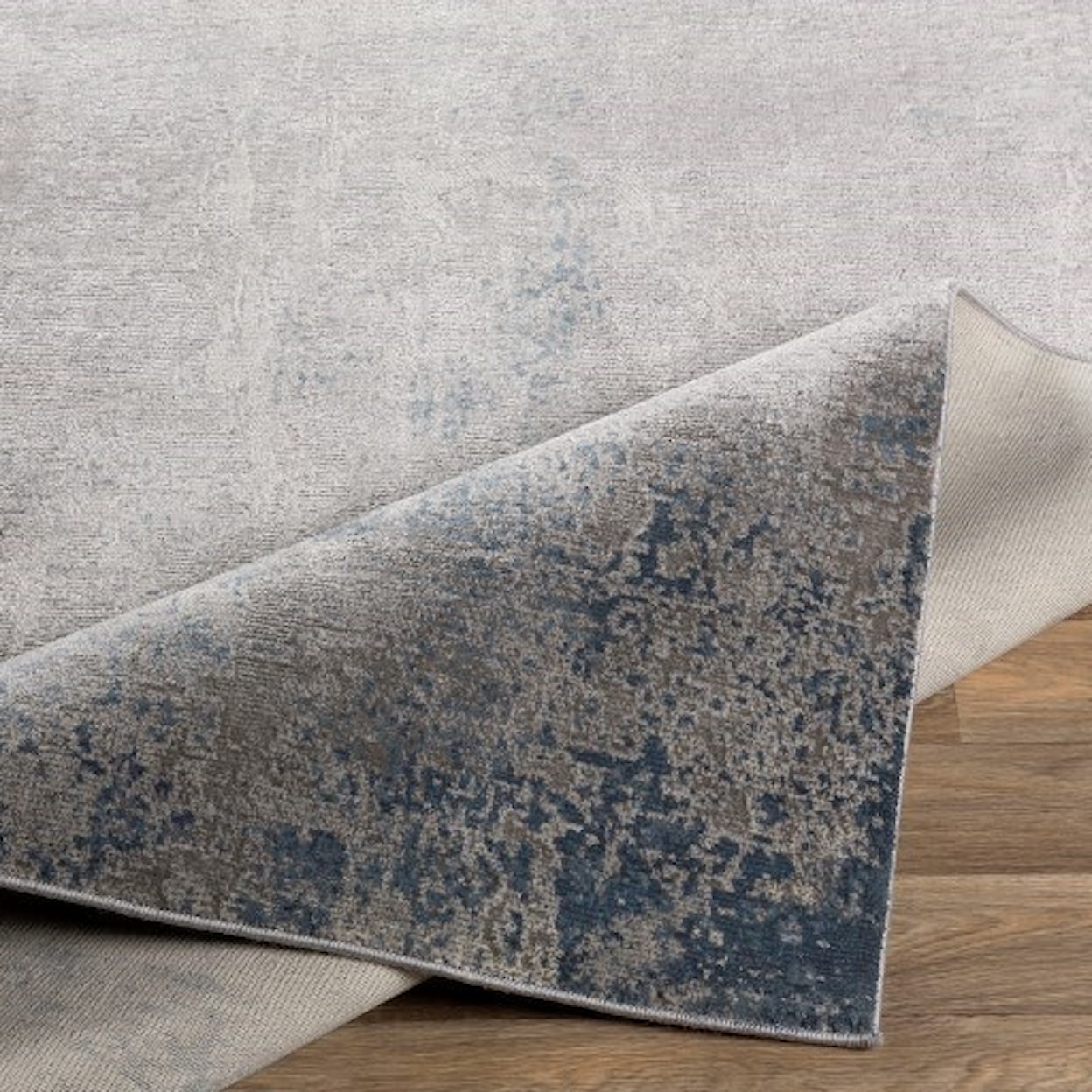 Surya Alpine 5'3" x 7'3" Rug