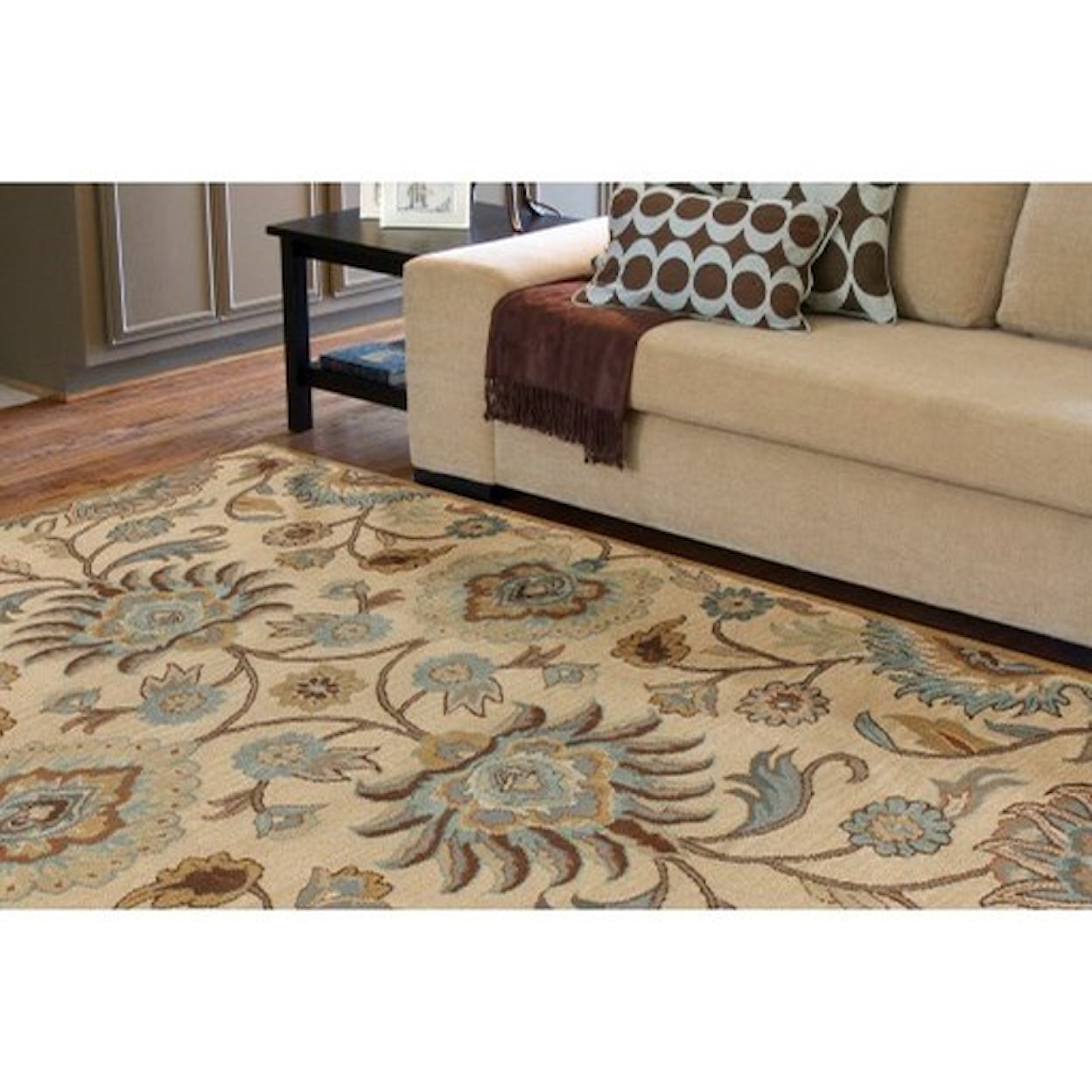 Surya Amanda 2'6" x 8' Rug