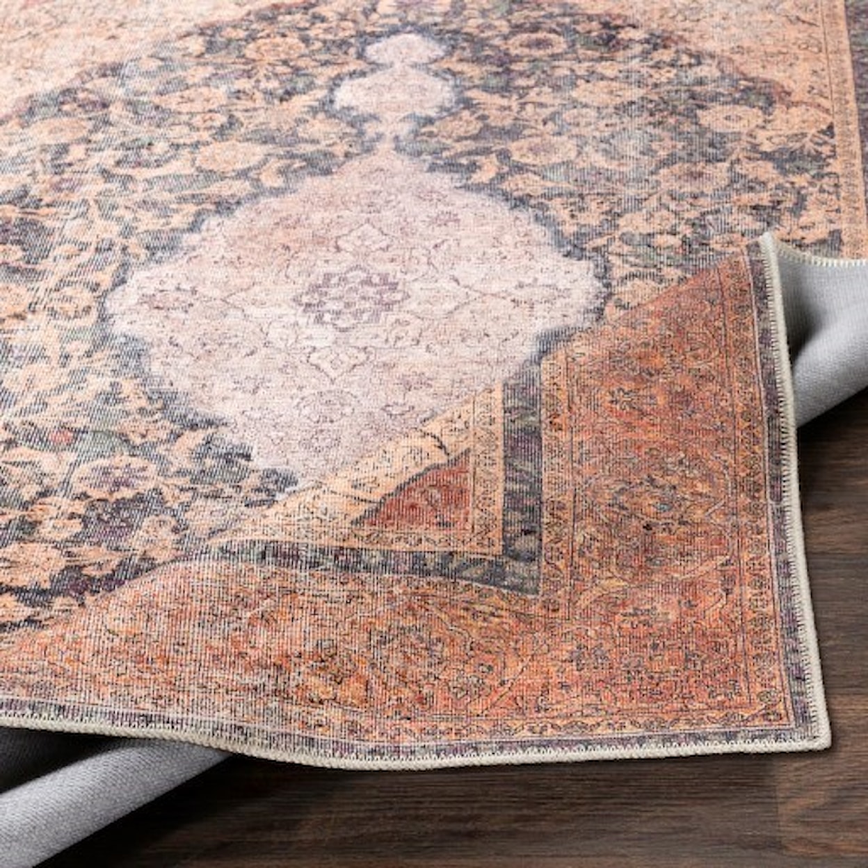 Surya Amelie 6'7" x 9' Rug