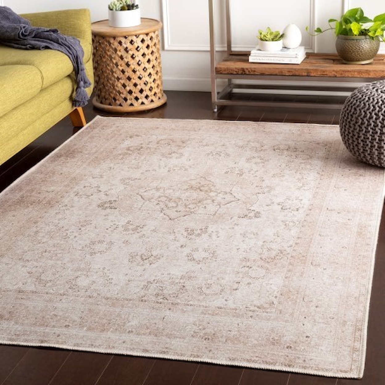 Surya Amelie 5'3" x 7'3" Rug