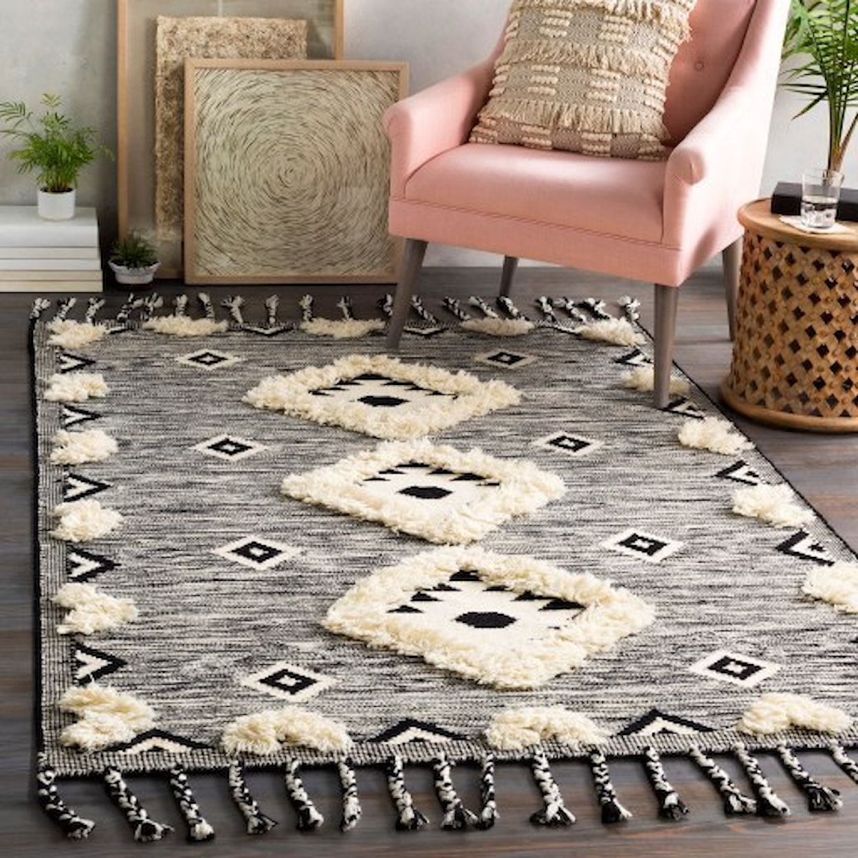 Surya Apache 2' x 3' Rug