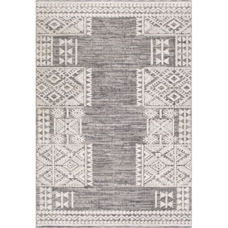 6'7" x 9' Rug