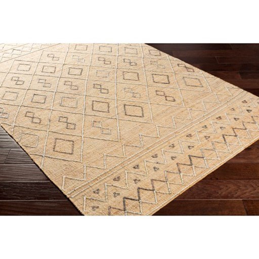 Surya Arielle 4' x 6' Rug