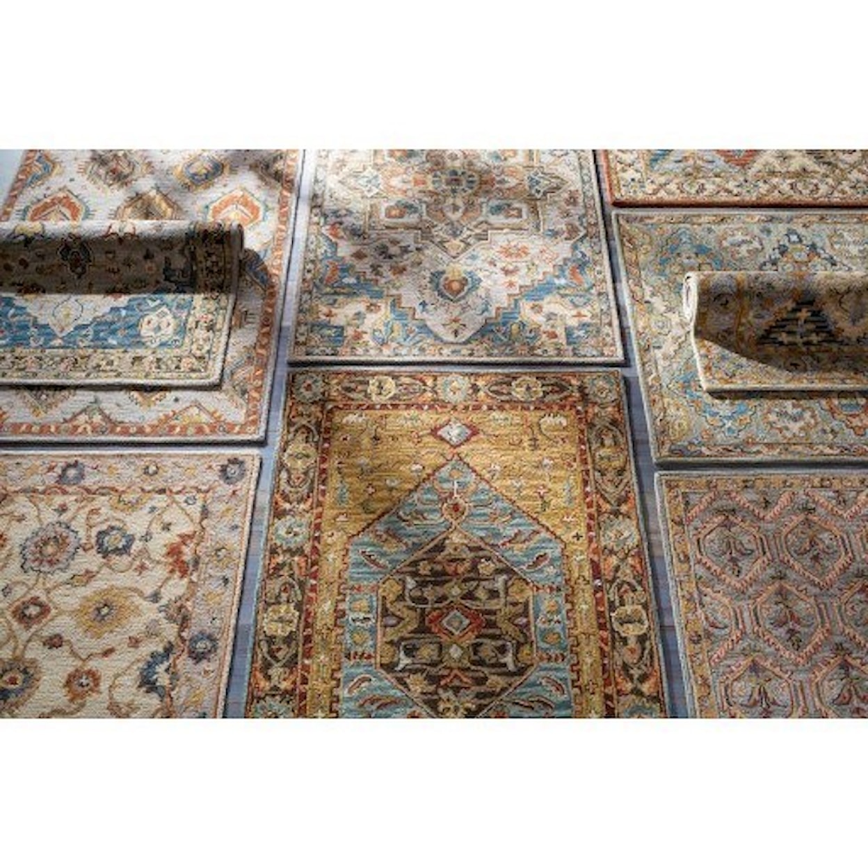 Surya Artemis 2' x 3' Rug