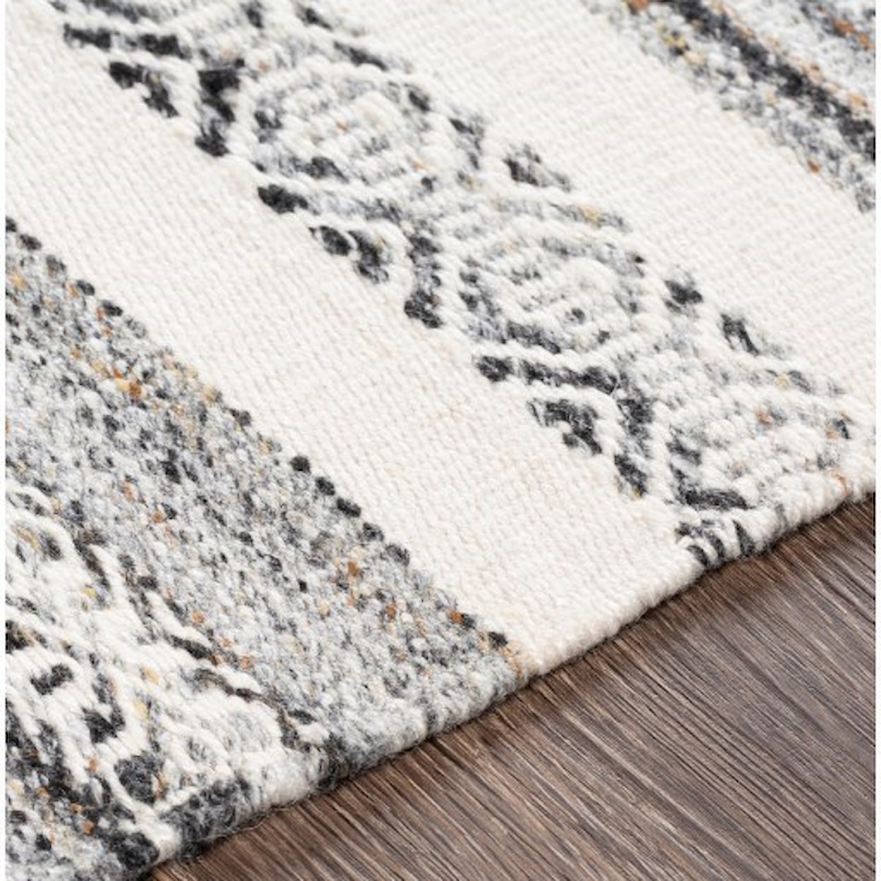 Surya Azalea 2' x 3' Rug