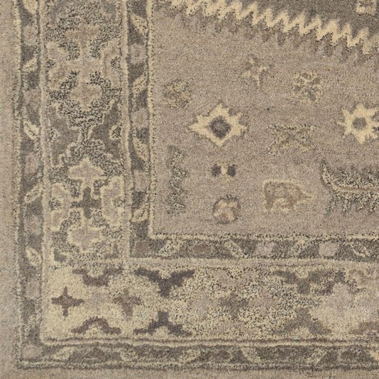 Surya Caesar 2' x 3' Rug