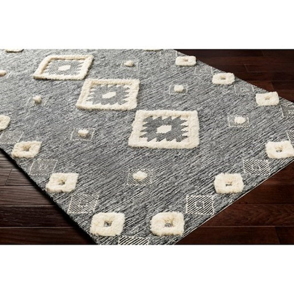 Surya Cherokee 6' x 9' Rug