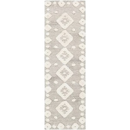 2'6" x 8' Rug