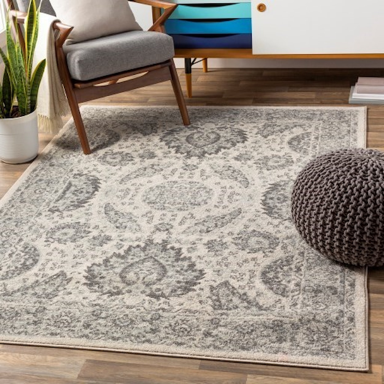 Surya Chester 6'7" x 9' Rug