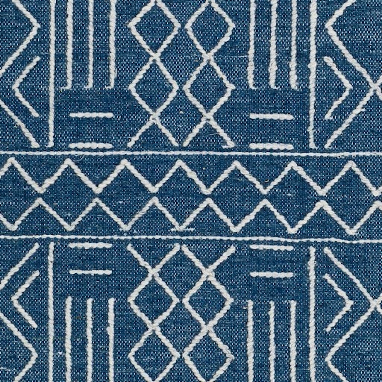 Surya Cheyenne 2' x 3' Rug