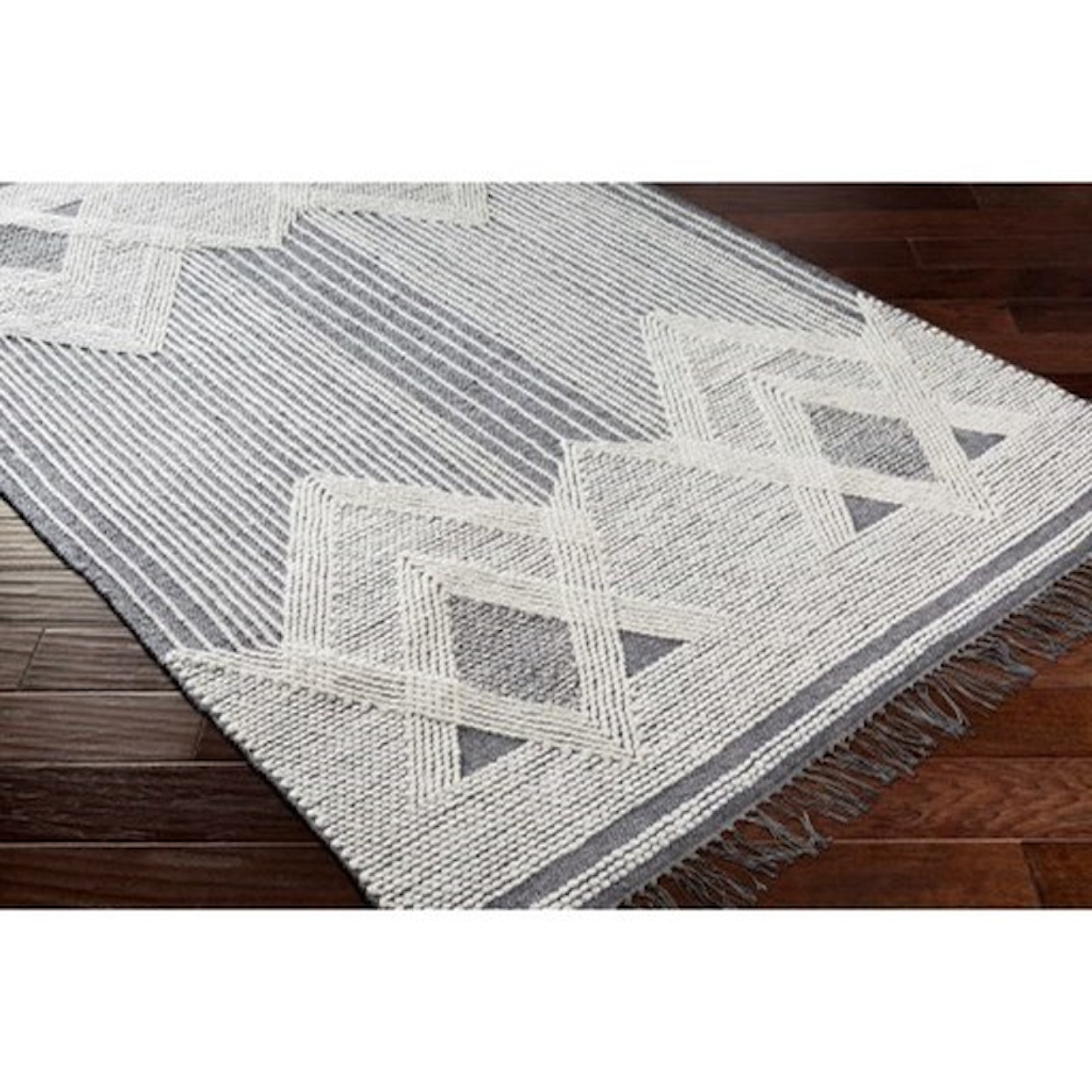 Surya Cheyenne 5' x 7'6" Rug