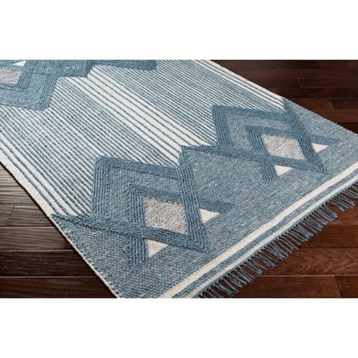 Surya Cheyenne 4' x 6' Rug