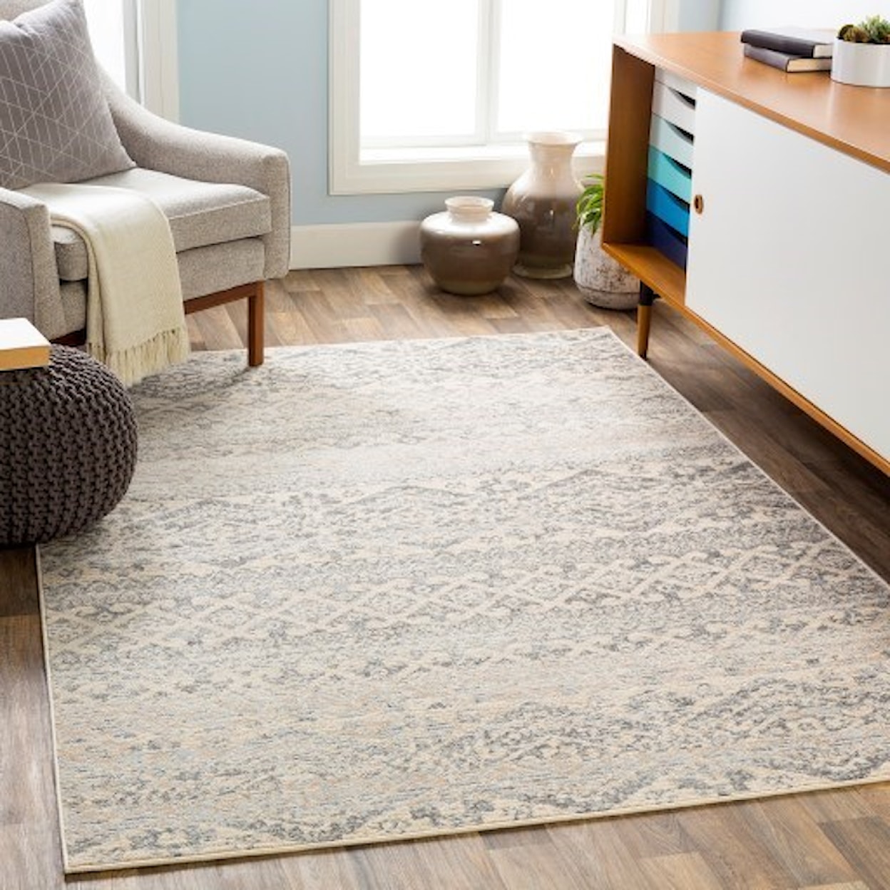 Surya Claire 6'7" x 9' Rug