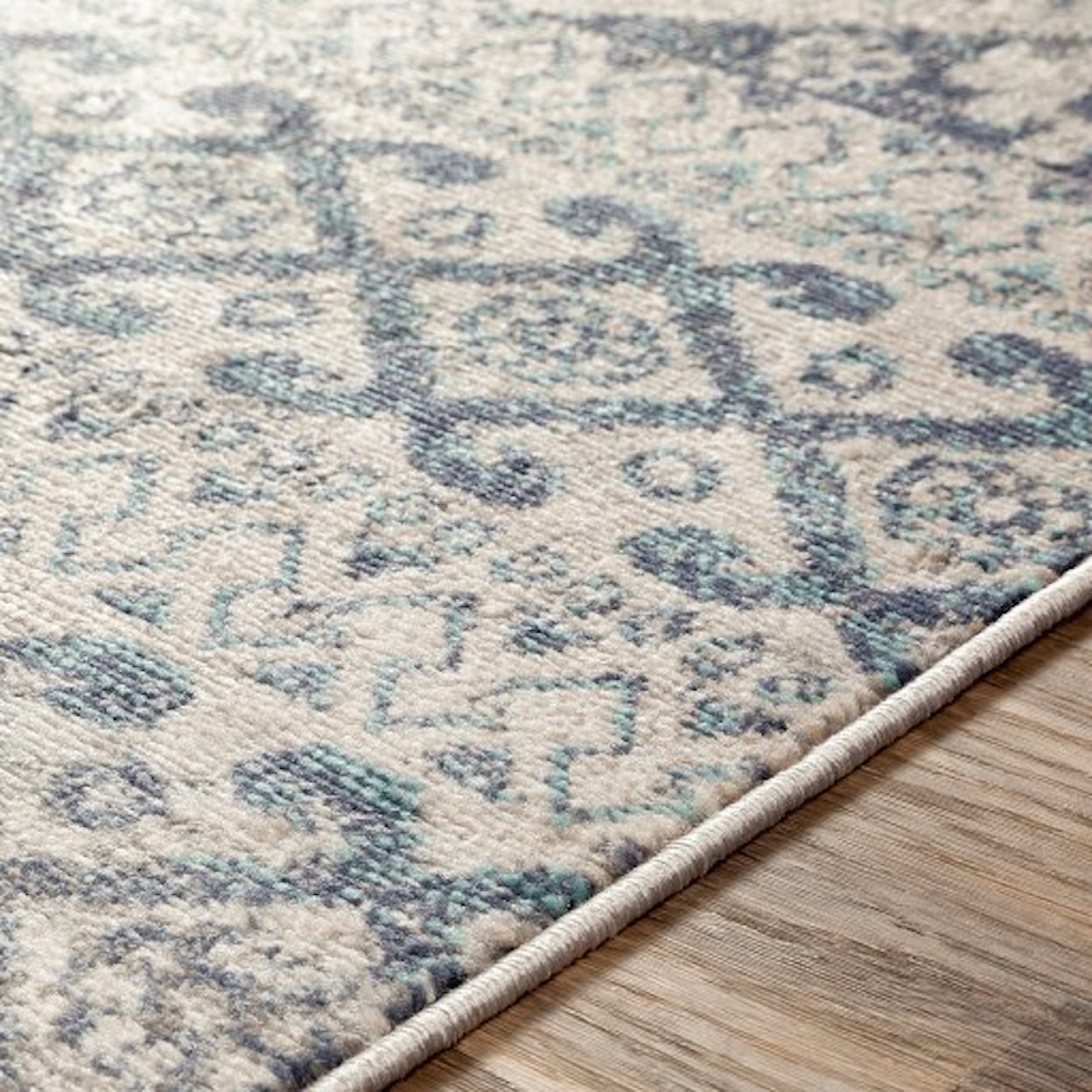 Surya Claire 6'7" x 9' Rug