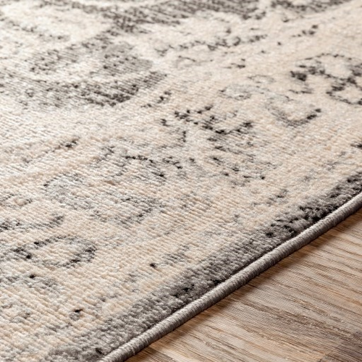 Surya Claire 5'3" x 7'3" Rug