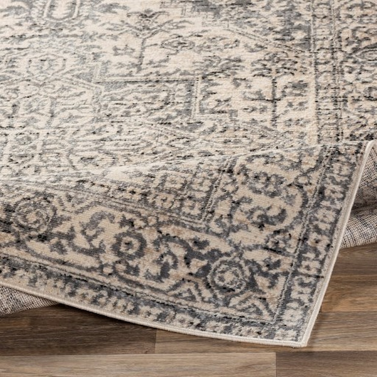 Surya Claire 4'3" x 5'11" Rug