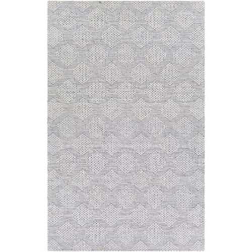 2'6" x 8' Rug