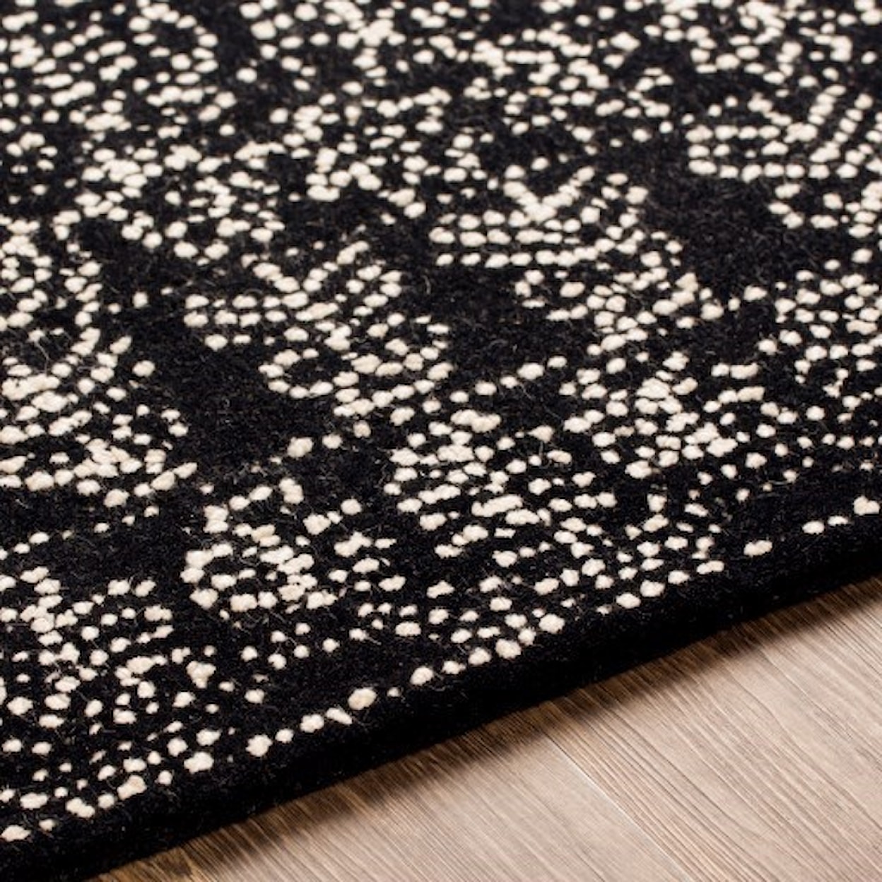 Surya Corfu 5' x 7'6" Rug